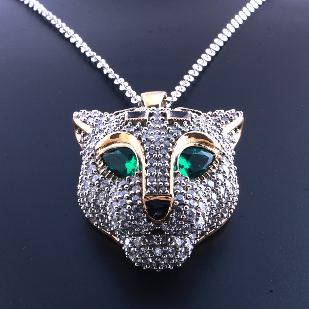 Panthera pendant